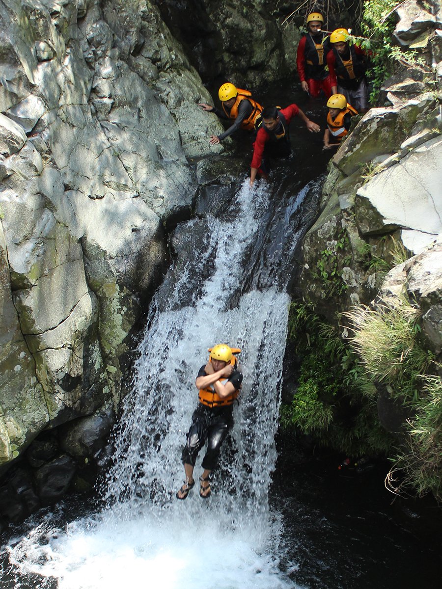 Water Slide / Body Rafting - BafAdventure